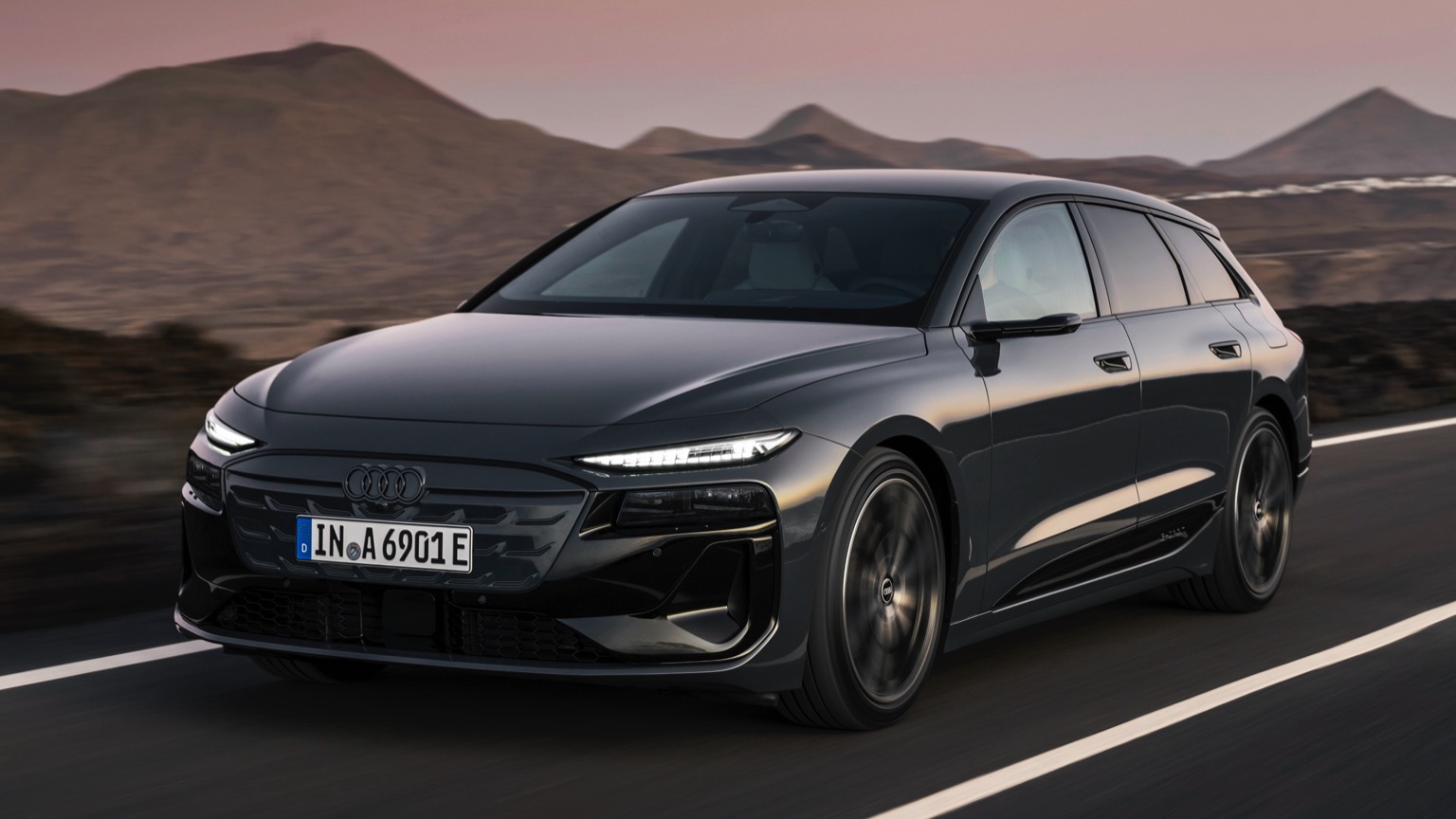 Audi A6 Avant e-tron (MY25) 2024 elektrikli otomobil Audi A6 Avant e-tron (MY25) 2024 elektrikli otomobil