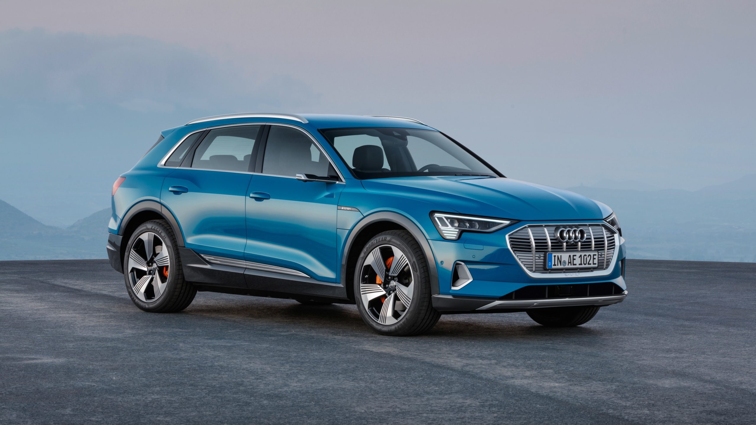 Audi e-tron 55 quattro 2019 elektrikli otomobil