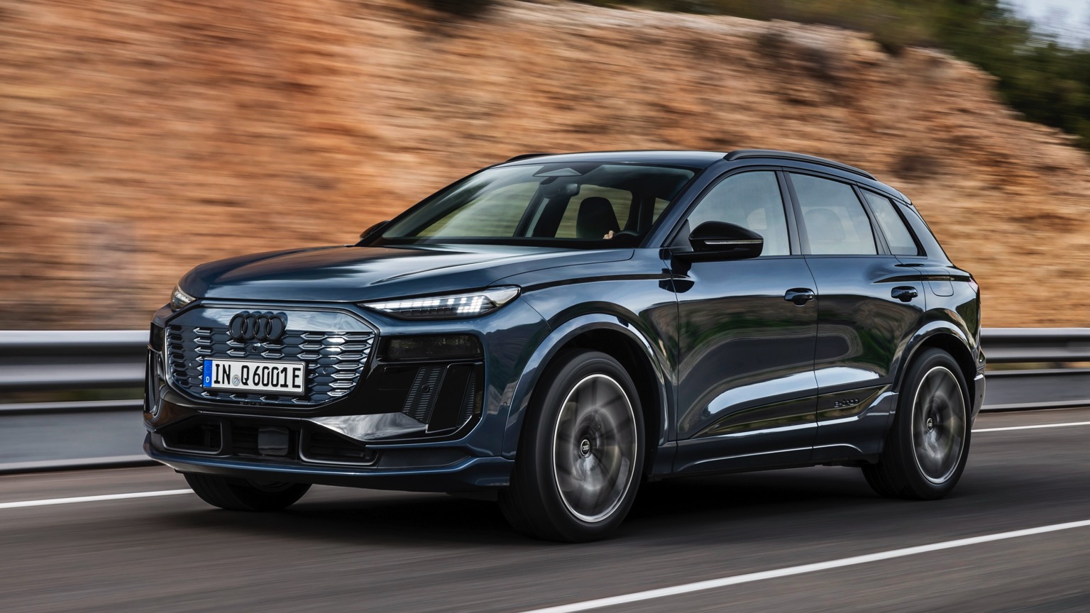 Audi Q6 SUV e-tron quattro (MY26) 2026 elektrikli otomobil Audi Q6 SUV e-tron quattro (MY26) 2026 elektrikli otomobil