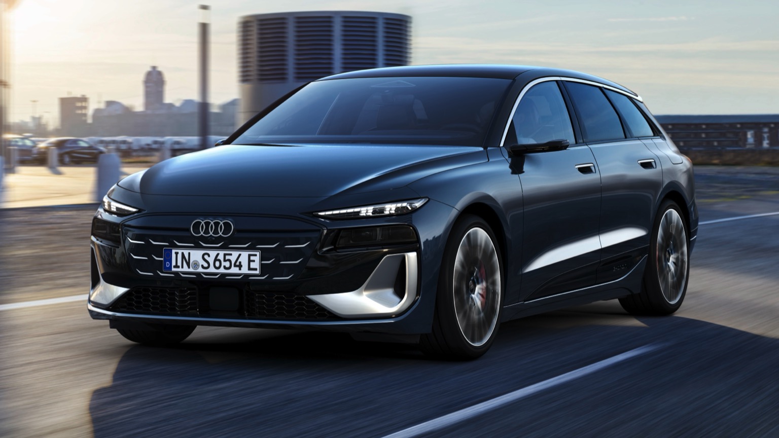 Audi S6 Avant e-tron (MY25) 2024 elektrikli otomobil Audi S6 Avant e-tron (MY25) 2024 elektrikli otomobil