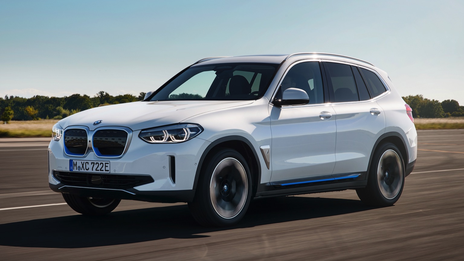 BMW iX3 (MY21) 2020 elektrikli otomobil BMW iX3 (MY21) 2020 elektrikli otomobil