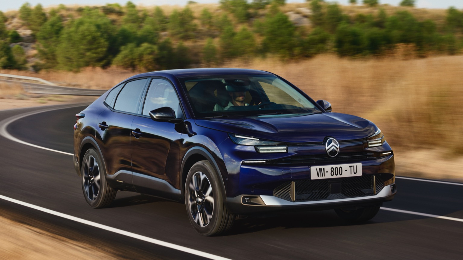 Citroën ë-C4 X 2024 elektrikli otomobil Citroën ë-C4 X 2024 elektrikli otomobil