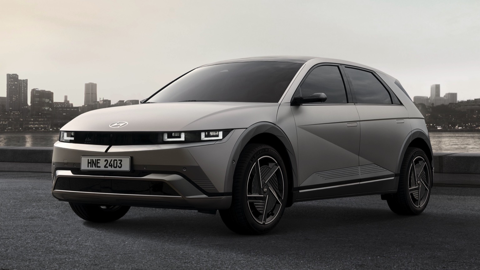Hyundai IONIQ 5 63 kWh RWD (MY24) 2024 elektrikli otomobil