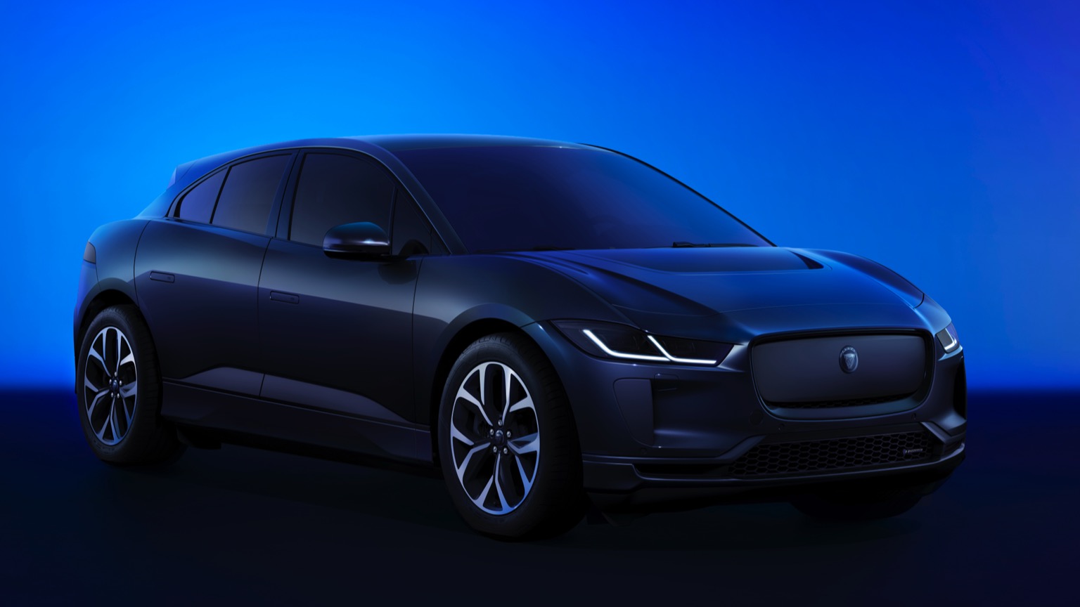 Jaguar I-Pace EV400 2023 elektrikli otomobil Jaguar I-Pace EV400 2023 elektrikli otomobil