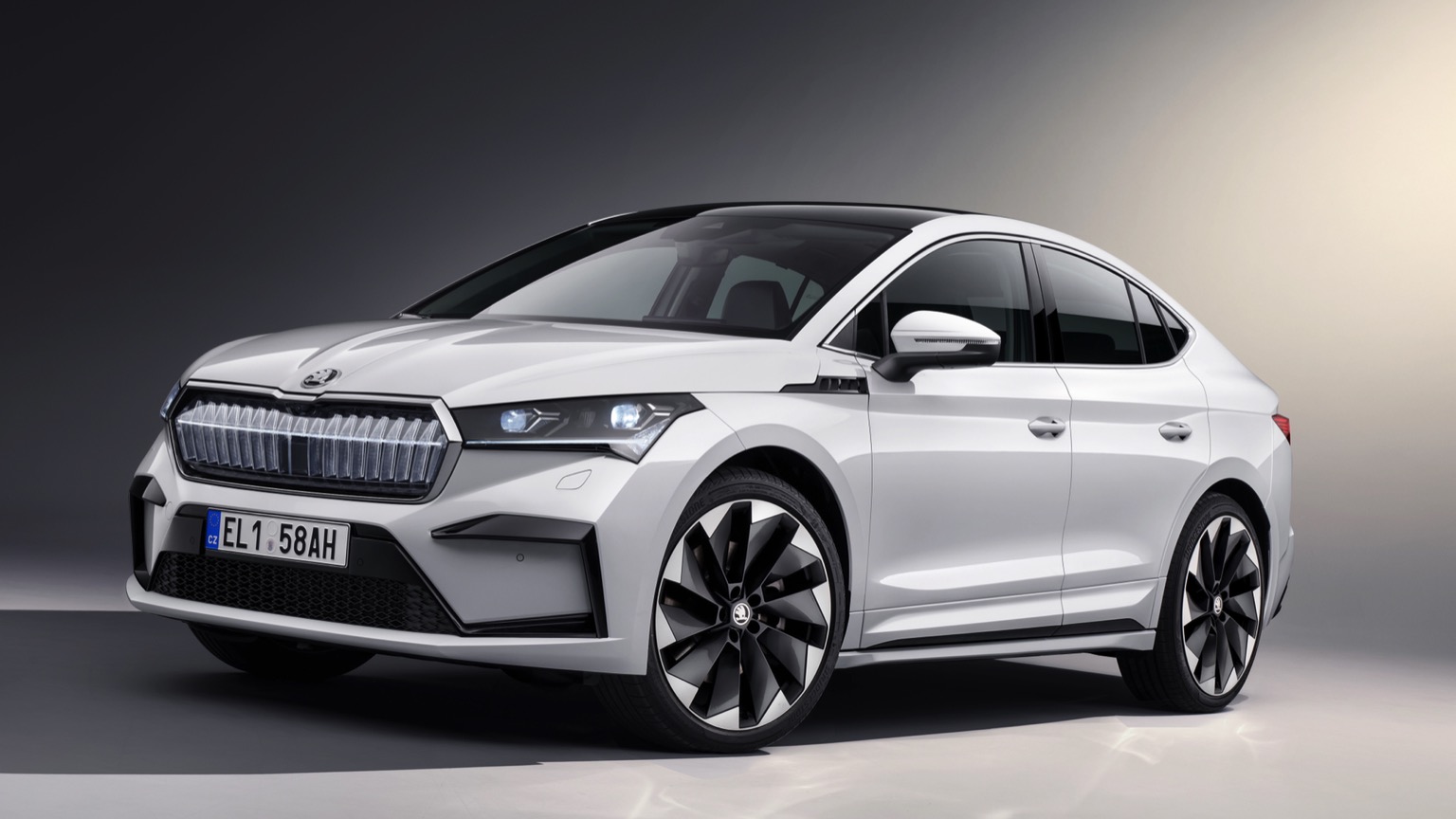 Škoda Enyaq Coupe 60 (MY24) 2023 elektrikli otomobil Škoda Enyaq Coupe 60 (MY24) 2023 elektrikli otomobil