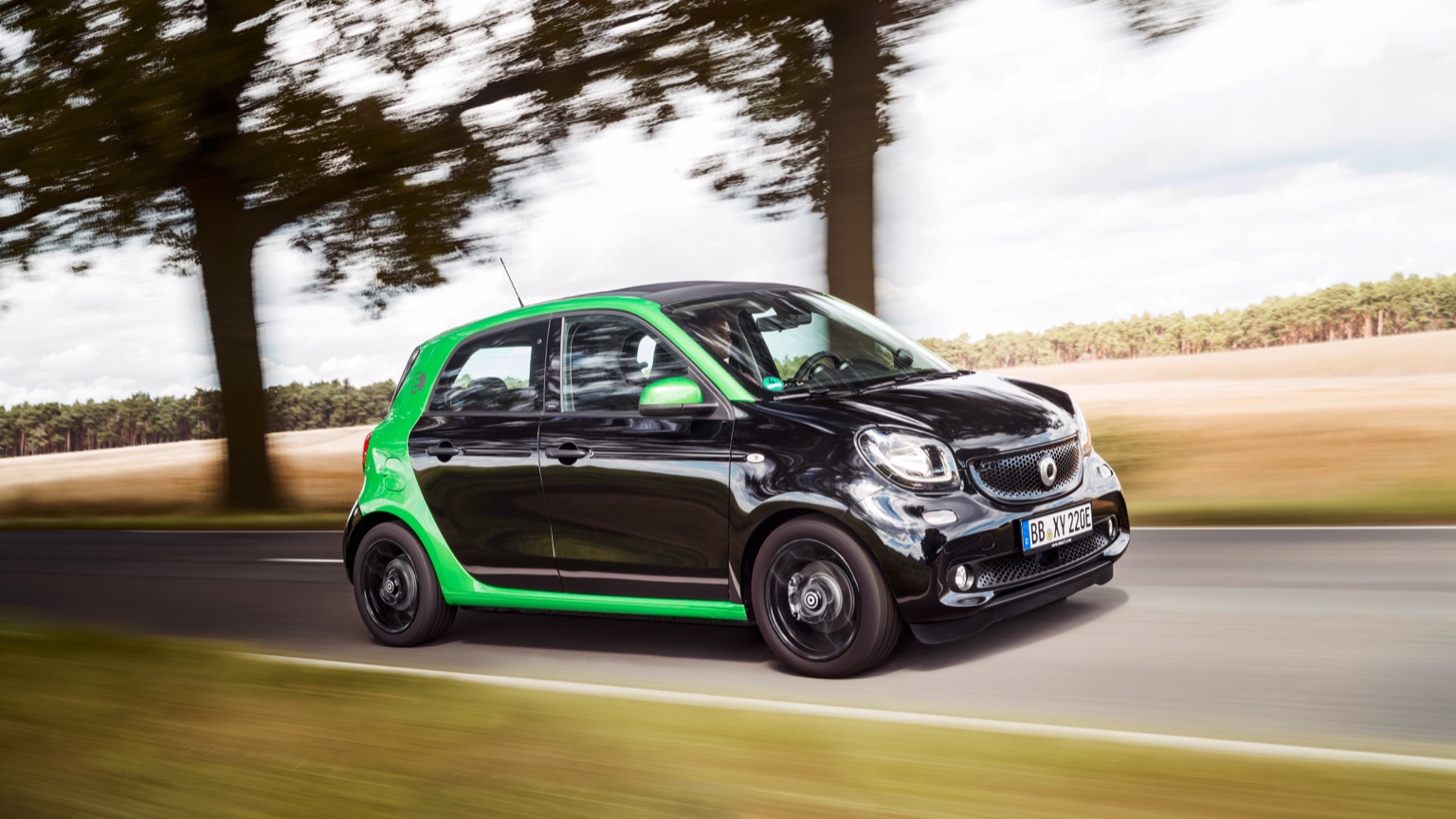 Smart ForFour Electric Drive 2017 elektrikli otomobil
