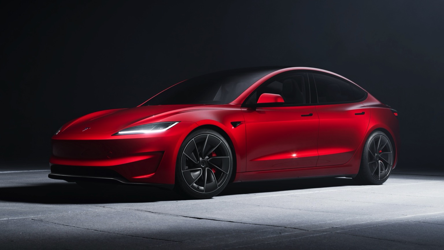 Tesla Model 3 Performance (Highland) 2025 elektrikli otomobil Tesla Model 3 Performance (Highland) 2025 elektrikli otomobil