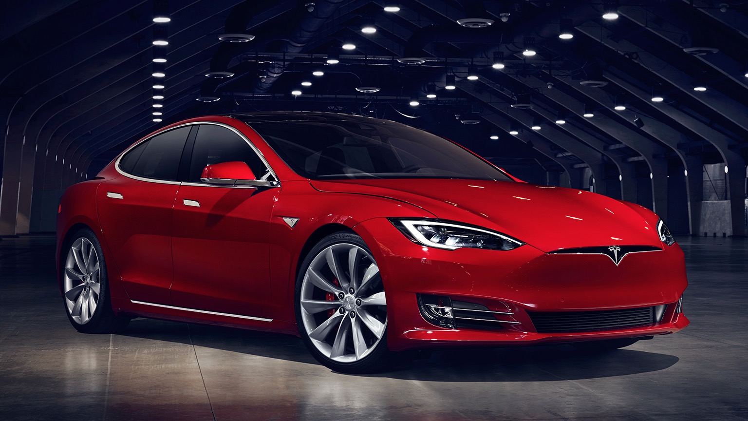 Tesla Model S P100D 2016 elektrikli otomobil Tesla Model S P100D 2016 elektrikli otomobil