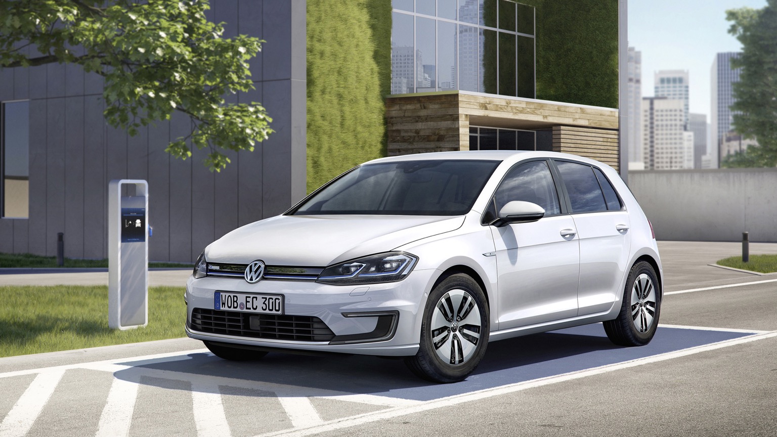 Volkswagen e-Golf 2017 elektrikli otomobil Volkswagen e-Golf 2017 elektrikli otomobil